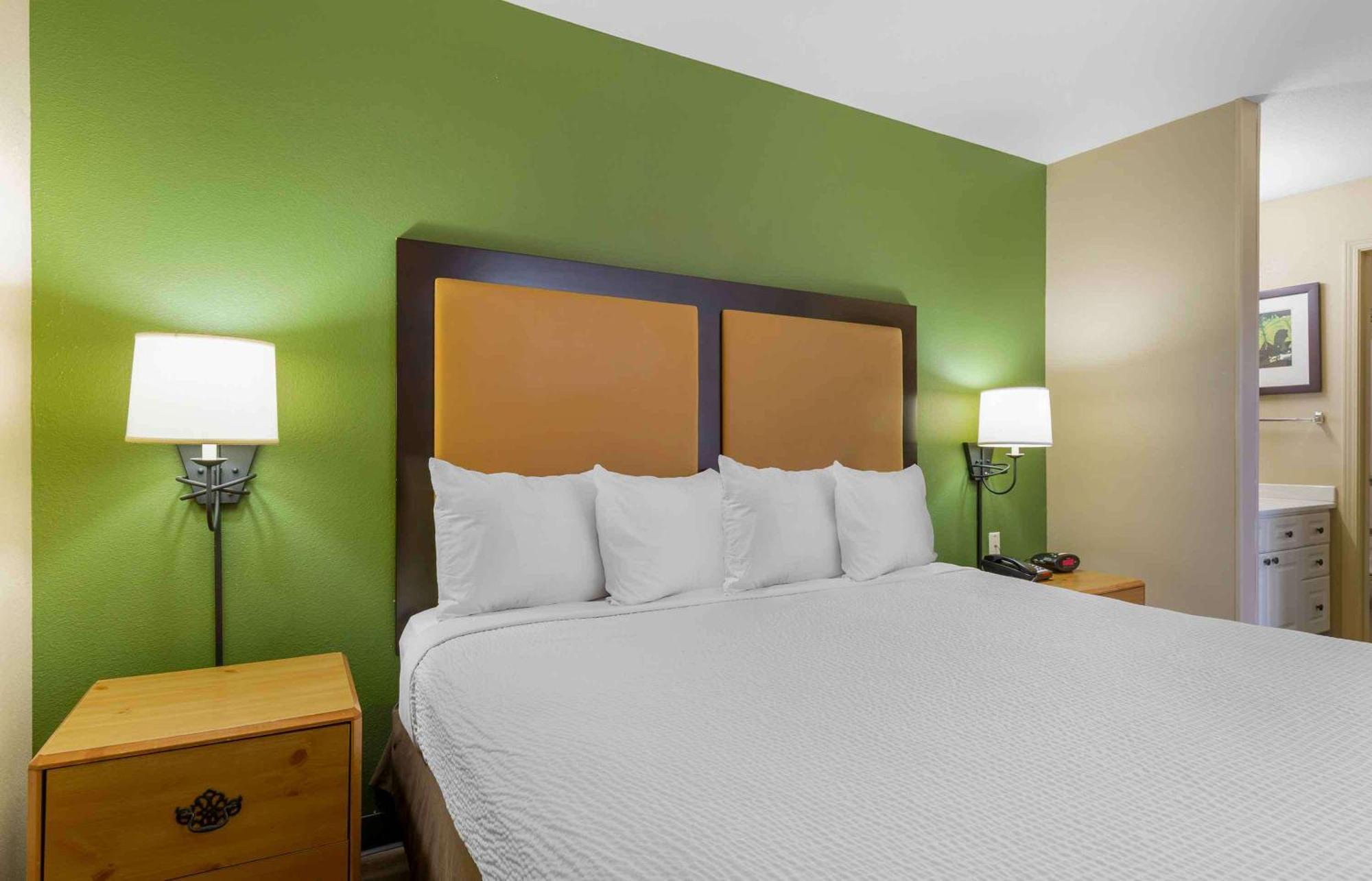 Mainstay Suites Washington Dulles Airport Chantilly Exterior photo