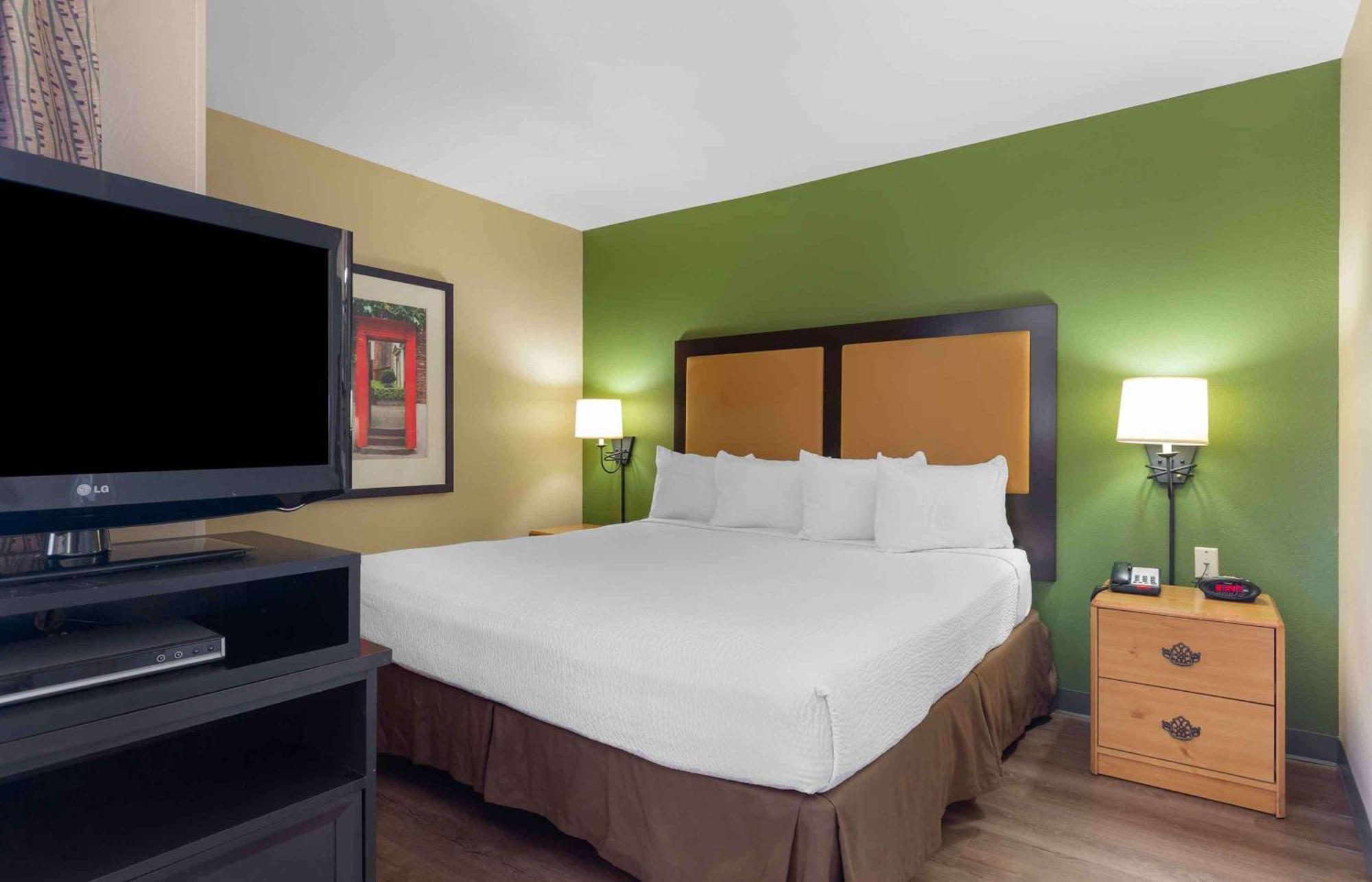 Mainstay Suites Washington Dulles Airport Chantilly Exterior photo
