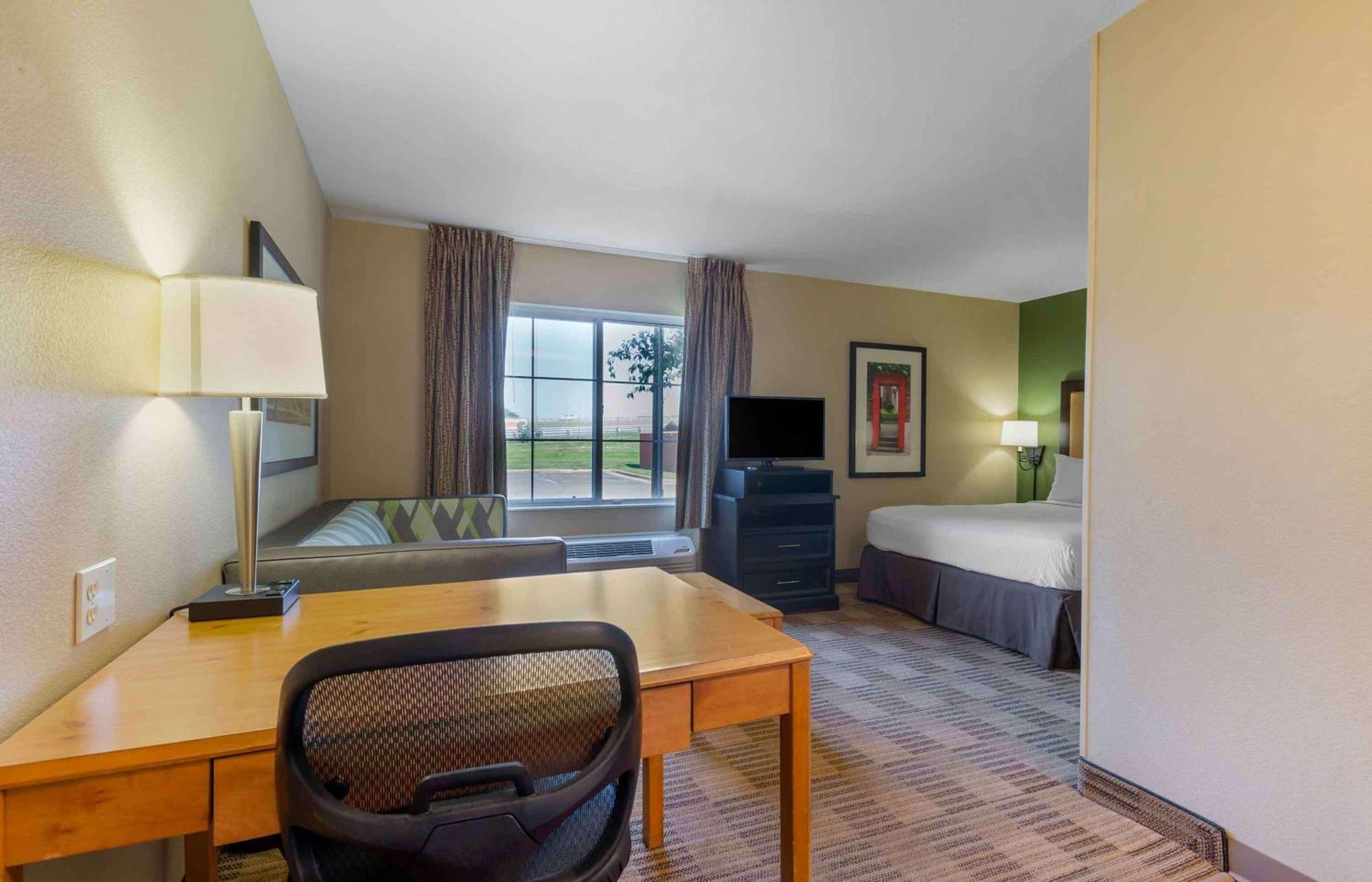 Mainstay Suites Washington Dulles Airport Chantilly Exterior photo
